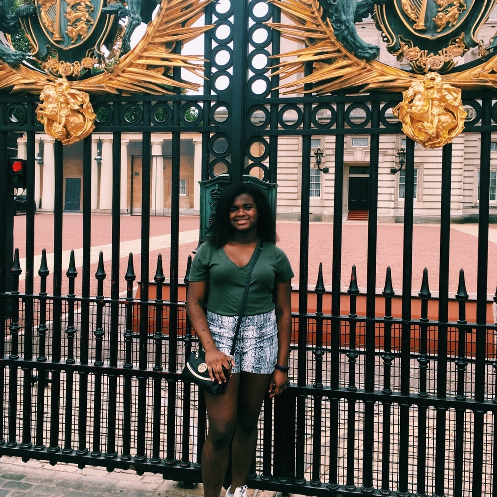 Meet your Posher, Chinasa